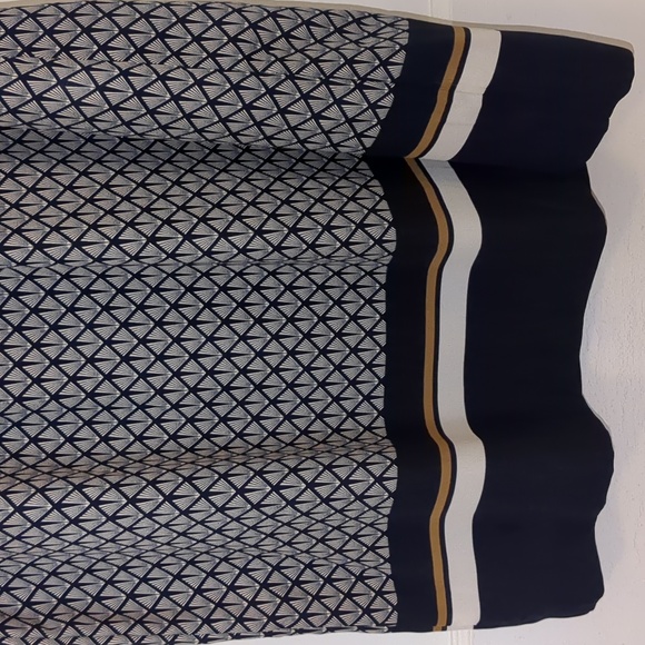 *3/$25 H&M geometric art deco pattern chiffon crew neck sheath dress - Picture 3 of 6